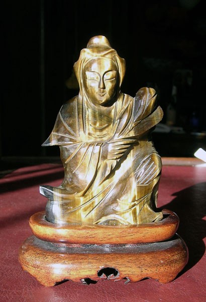 Figura in malachite